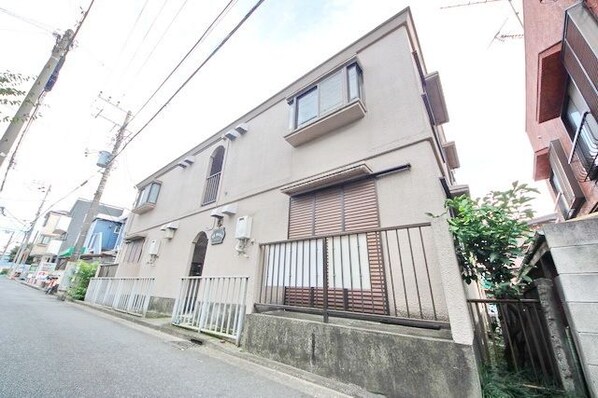 El barcoの物件外観写真